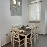 & Cozy Of Apeiranthos *