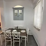 Lägenhet & Cozy Of Apeiranthos *